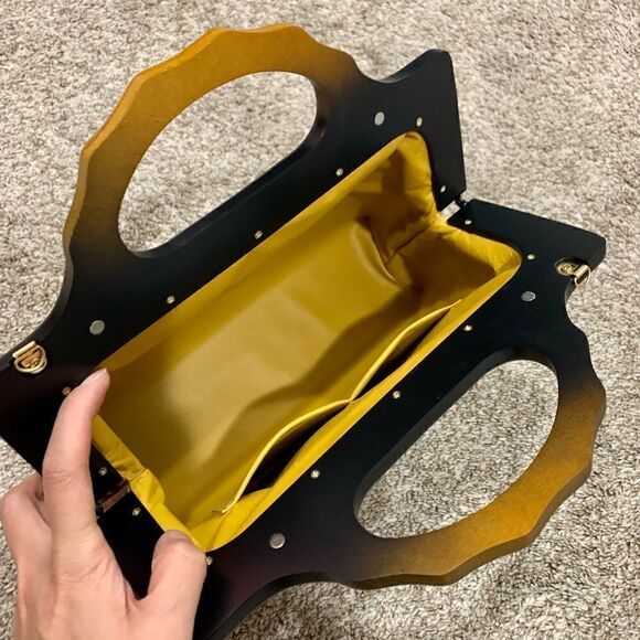 Handmade Genuine Leather Floral Print Large wooden Frame Bag & 2 Strap Styles - Picture 14 of 15